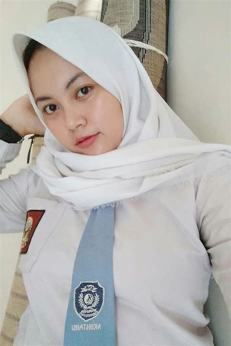 jilbab sma ngentot|Free Jilbab Sma Porn